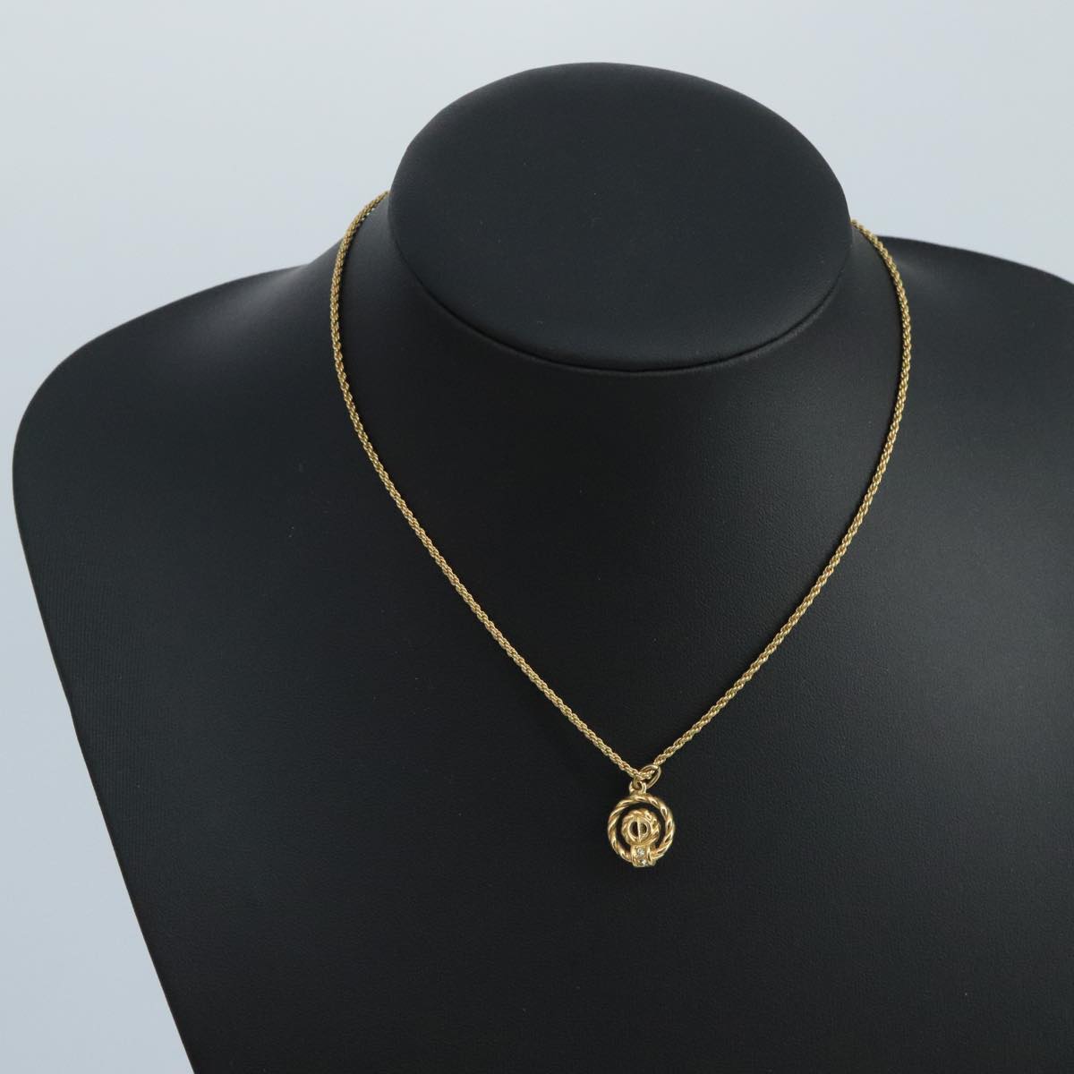 Christian Dior Necklace metal Gold Tone Auth 103072
