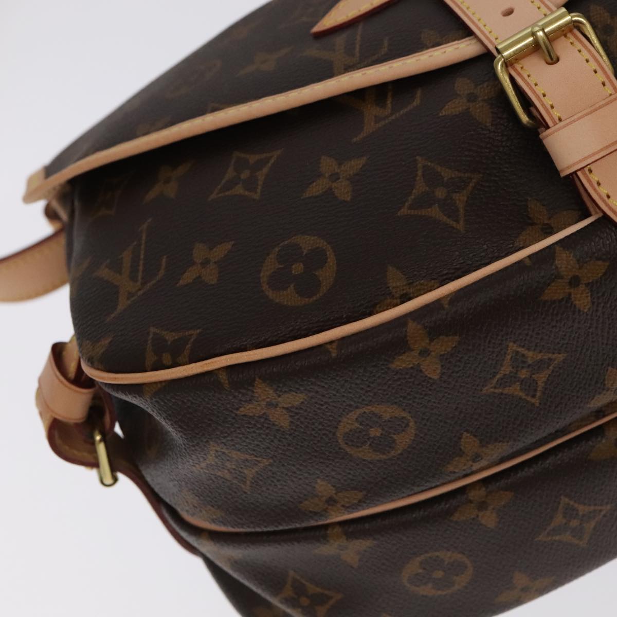 LOUIS VUITTON Monogram Saumur 30 Shoulder Bag M42256 LV Auth 103095S