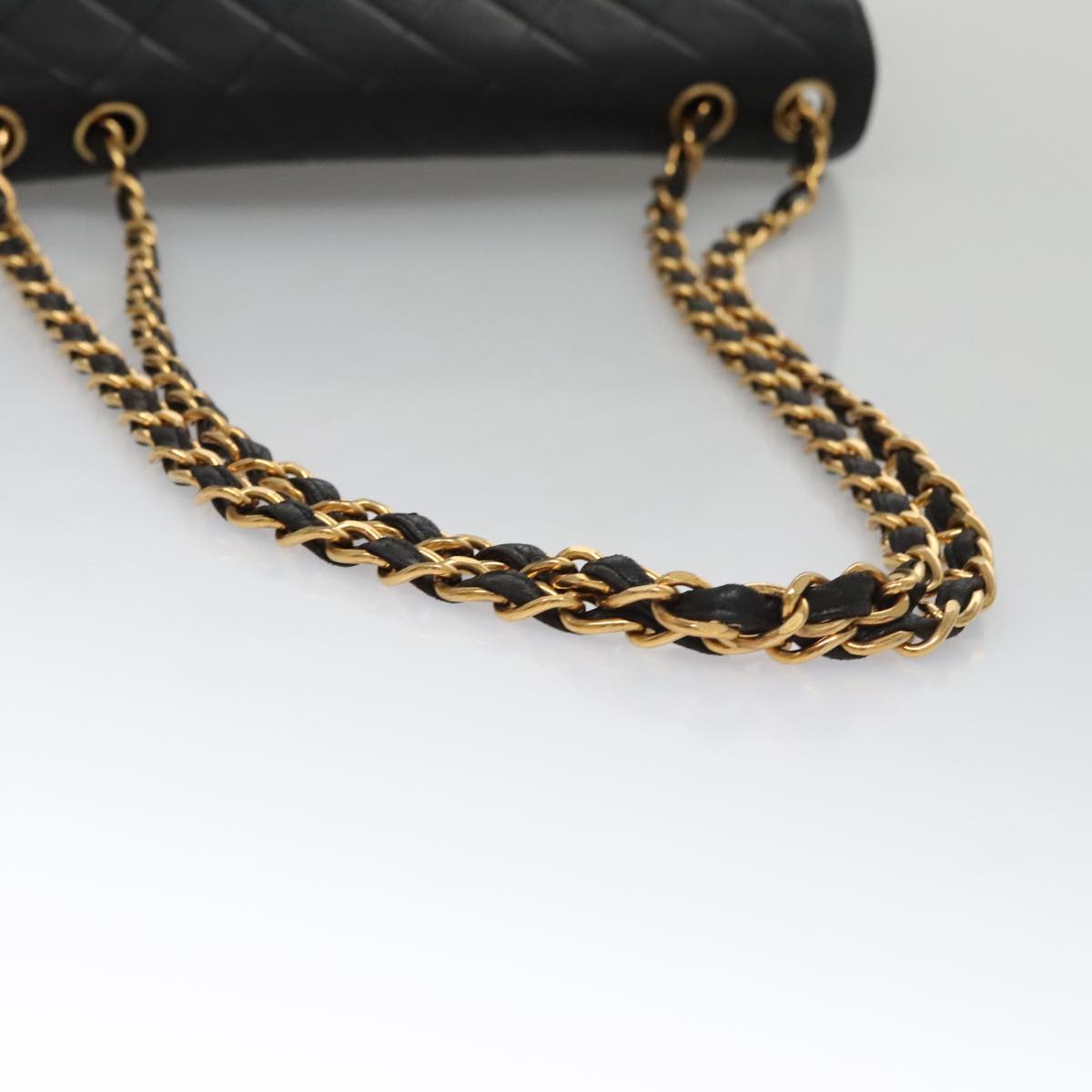 CHANEL Matelasse 31 Chain Shoulder Bag Lamb Skin Black Gold CC Auth 103204A