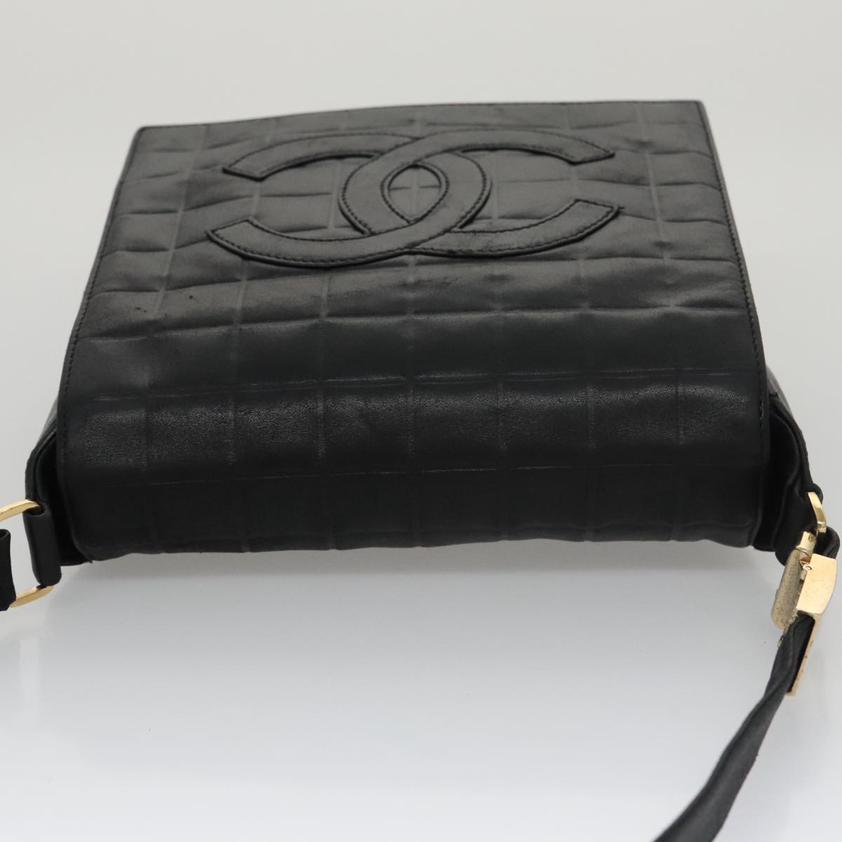 CHANEL Choco Bar Shoulder Bag Lamb Skin Black Gold CC Auth 103220