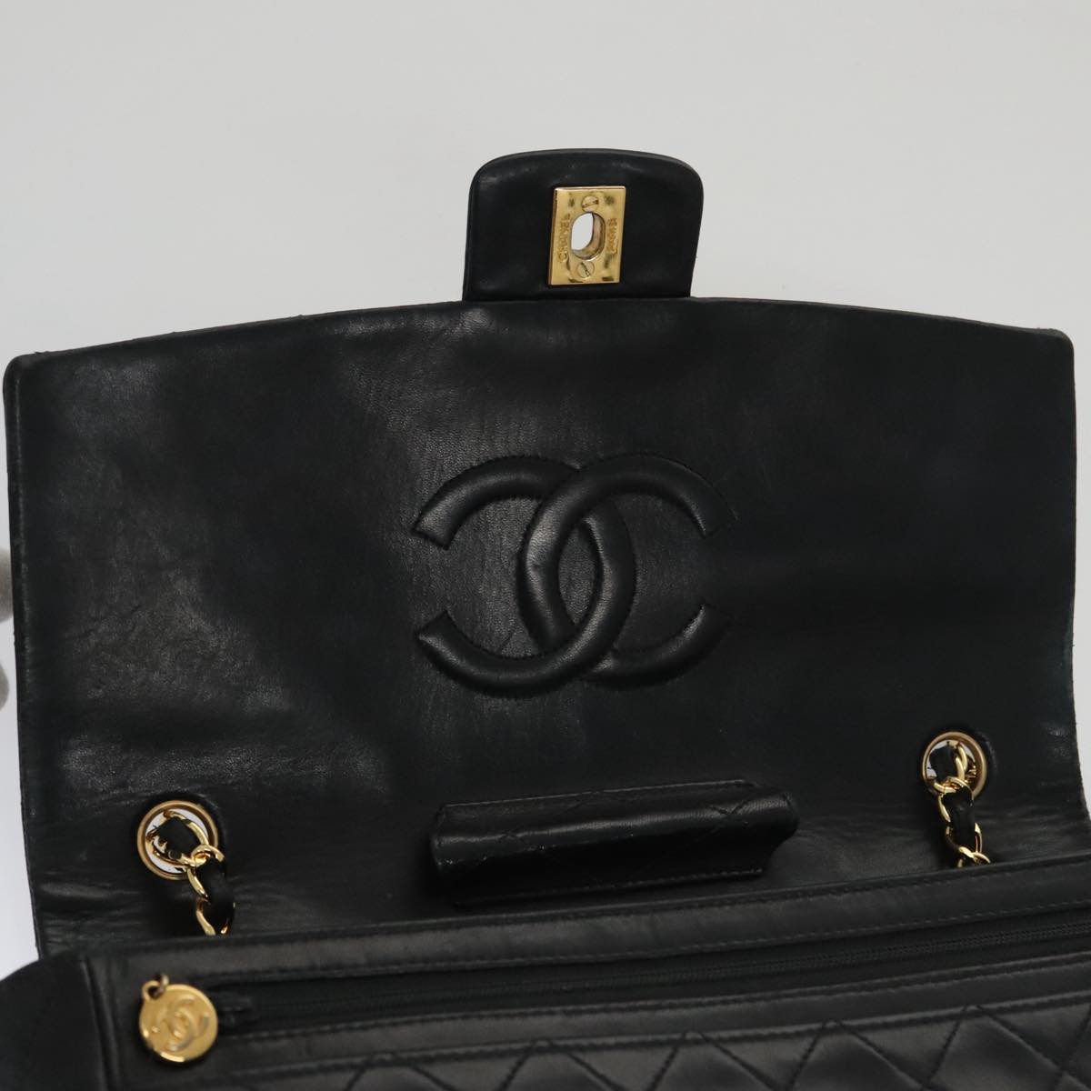 CHANEL Matelasse Chain Shoulder Bag Lamb Skin Black Gold CC Auth 103222