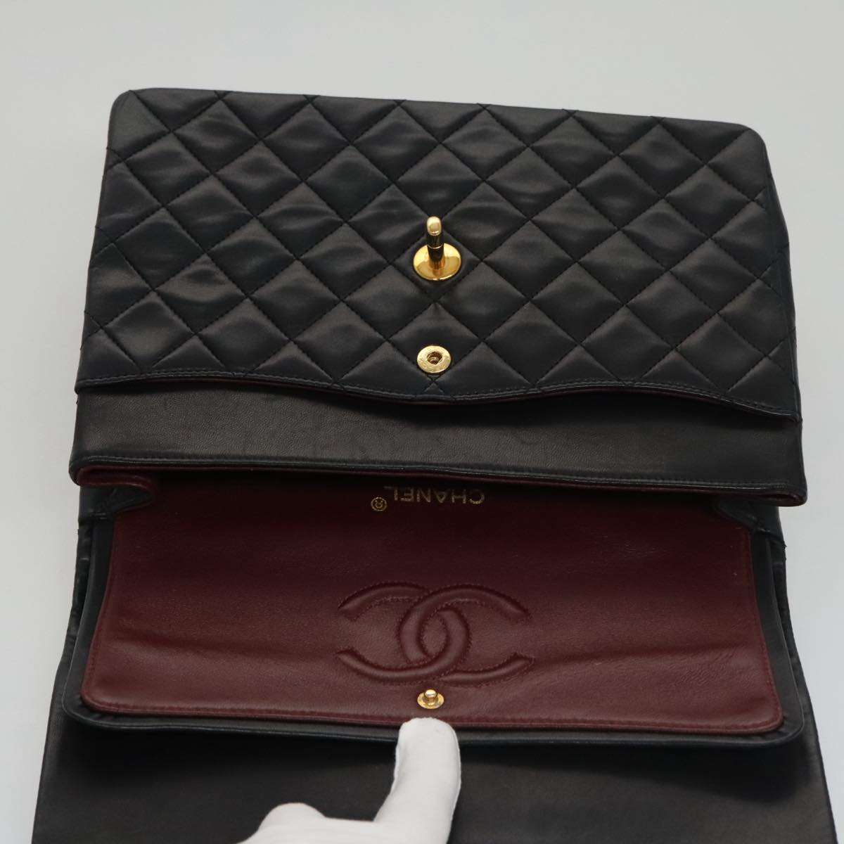 CHANEL Matelasse 25 Chain Valentine Limited Lamb Skin Black CC Auth 103226SAM