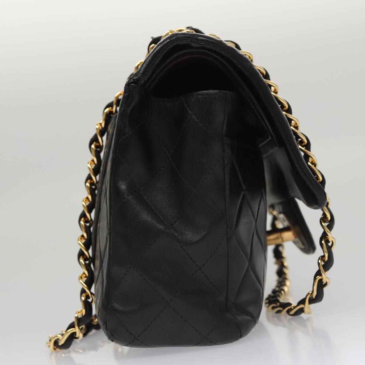 CHANEL Chain Matelasse 25 Shoulder Bag Lamb Skin Black Gold CC Auth 103227