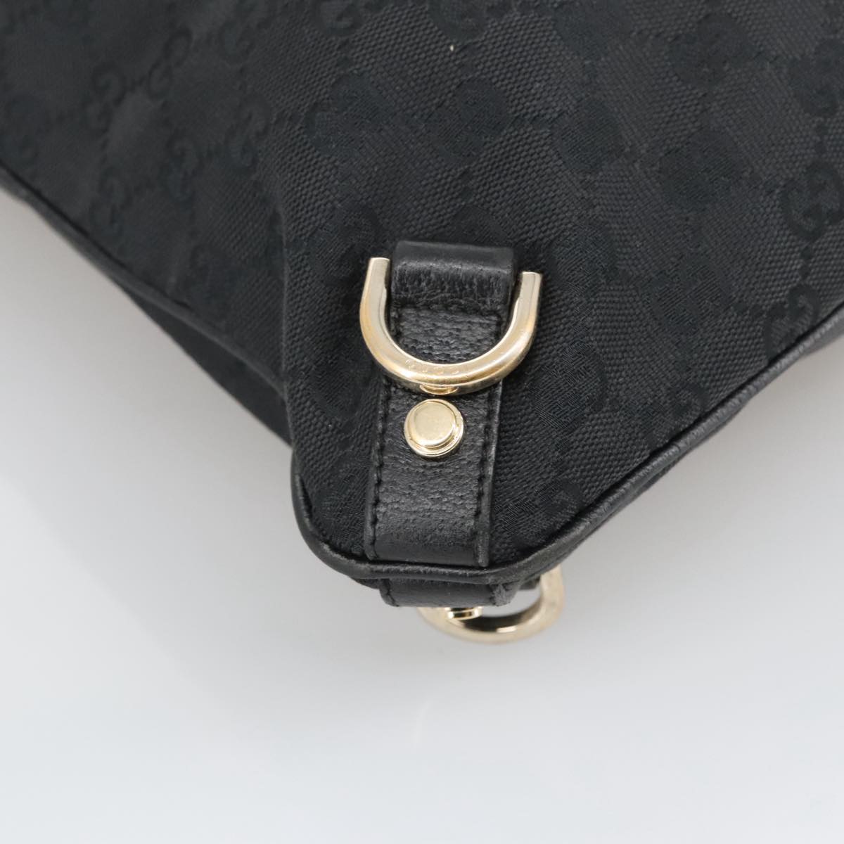 GUCCI GG Canvas Shoulder Bag Black Gold 131326 Auth 103341