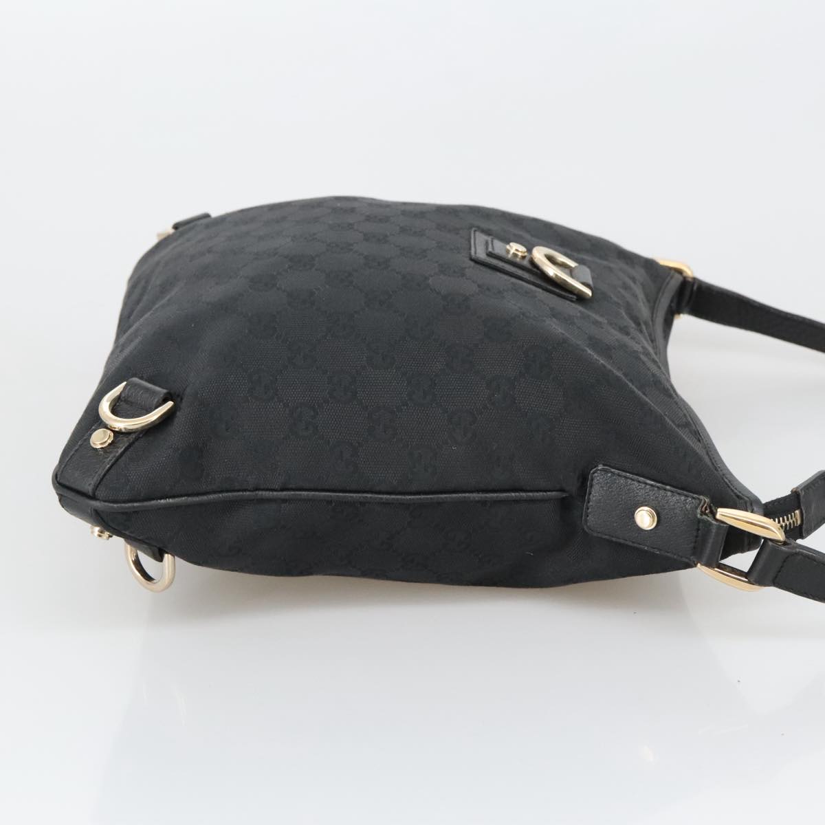 GUCCI GG Canvas Shoulder Bag Black Gold 131326 Auth 103341