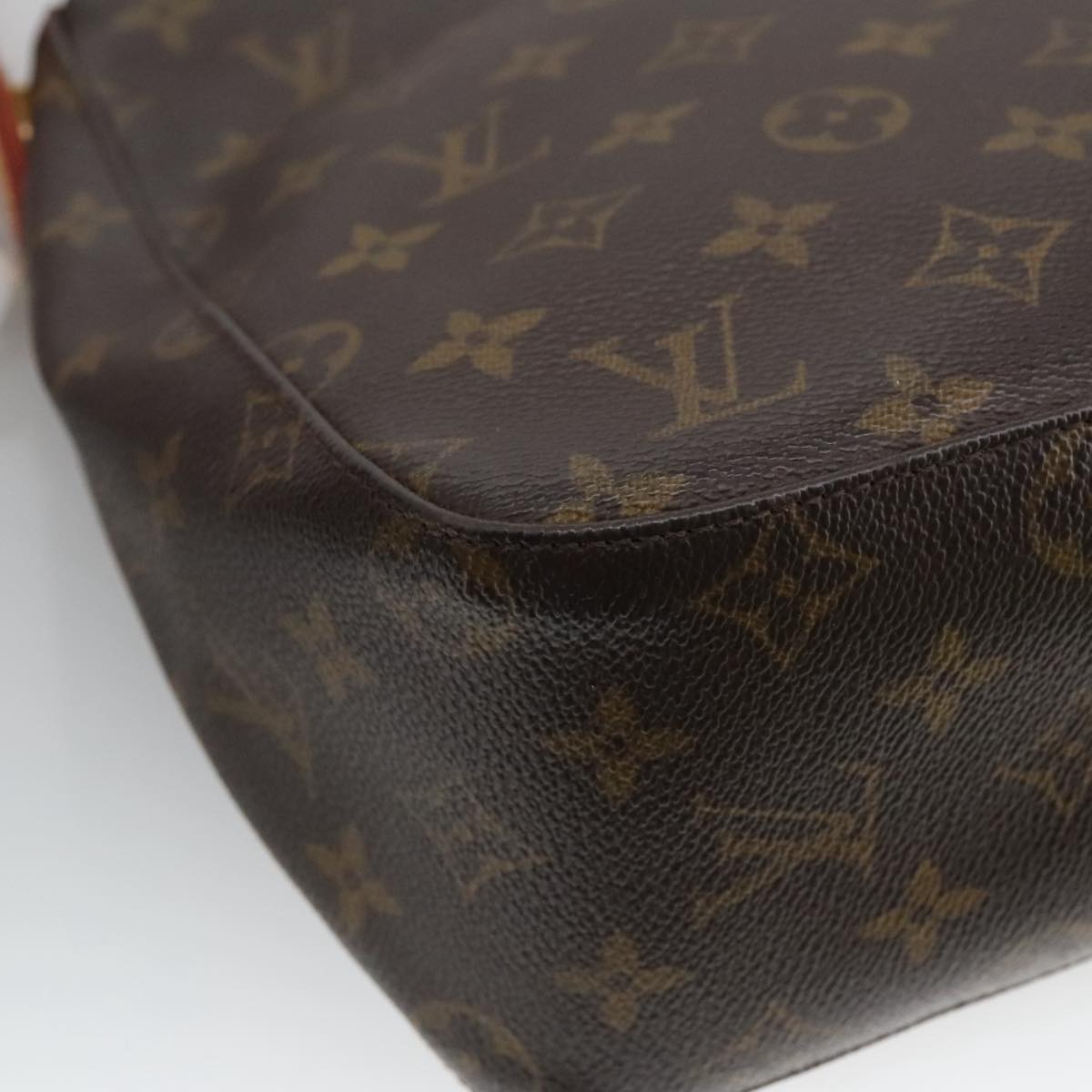 LOUIS VUITTON Monogram Looping MM Shoulder Bag M51146 LV Auth 103357