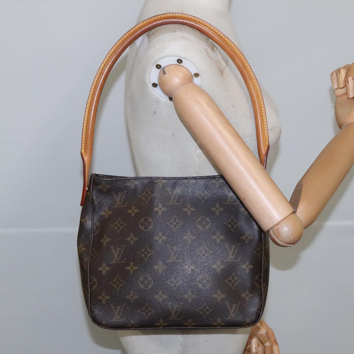 LOUIS VUITTON Monogram Looping MM Shoulder Bag M51146 LV Auth 103357