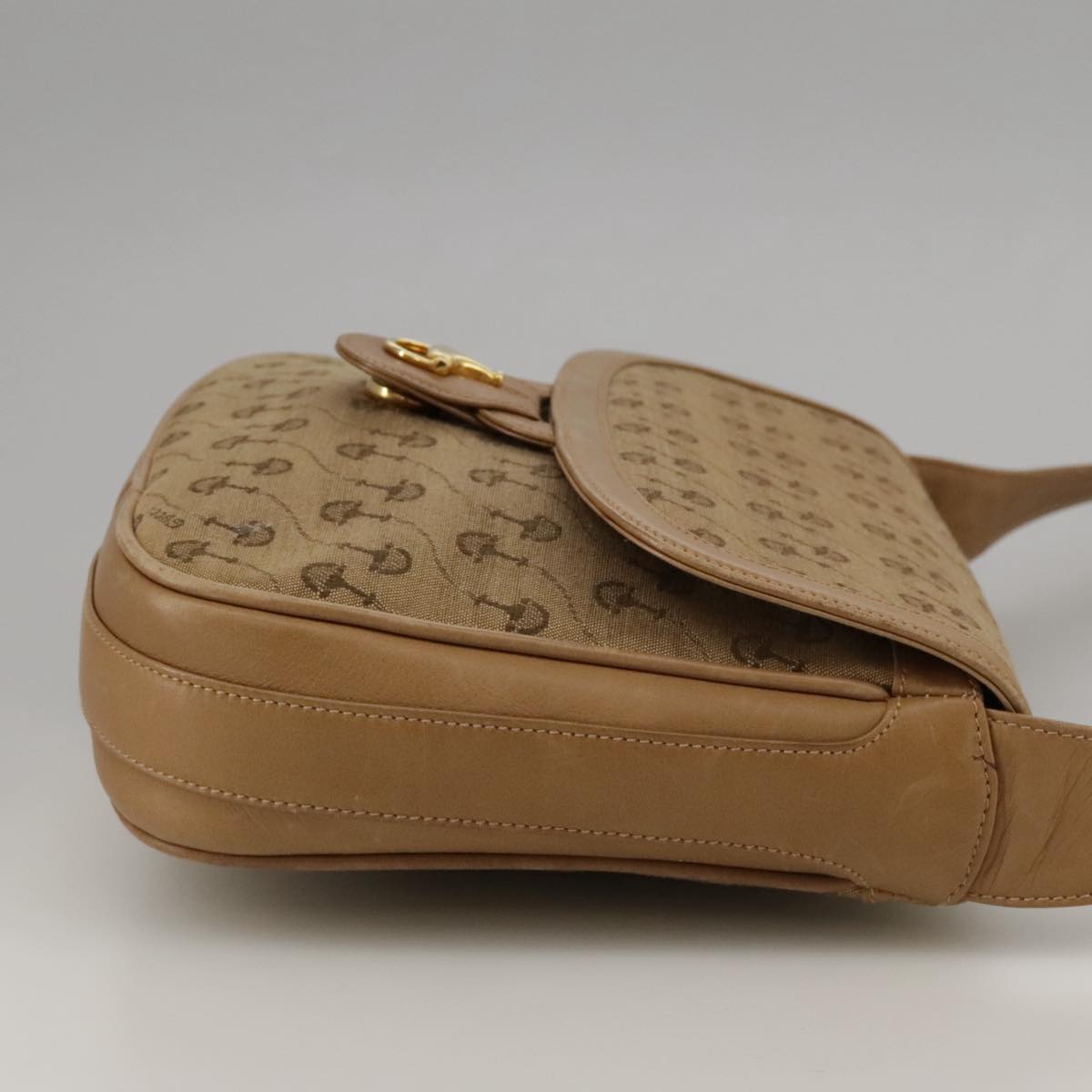 GUCCI Shoulder Bag Canvas Beige Gold Auth 103497