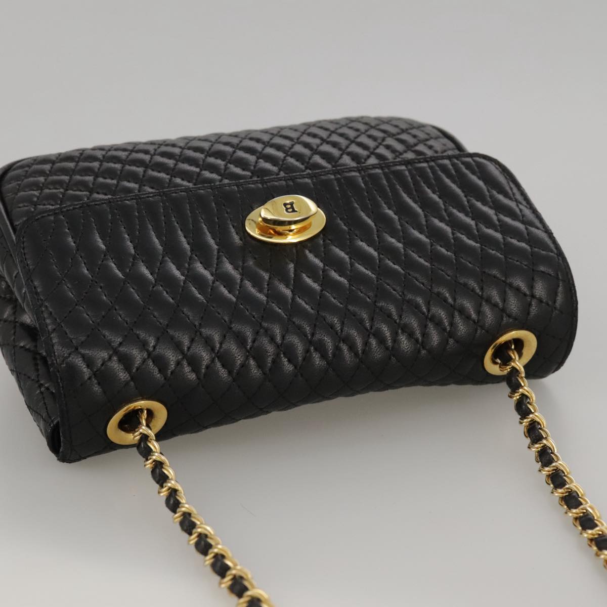 BALLY Chain Shoulder Bag Leather Black Gold Auth 103535