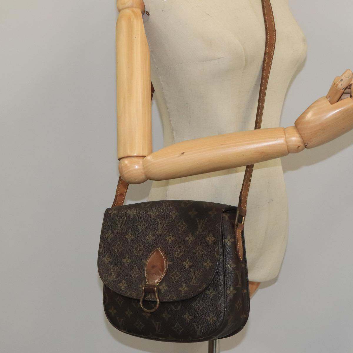 LOUIS VUITTON Monogram Saint Cloud GM Shoulder Bag M51242 LV Auth 103747