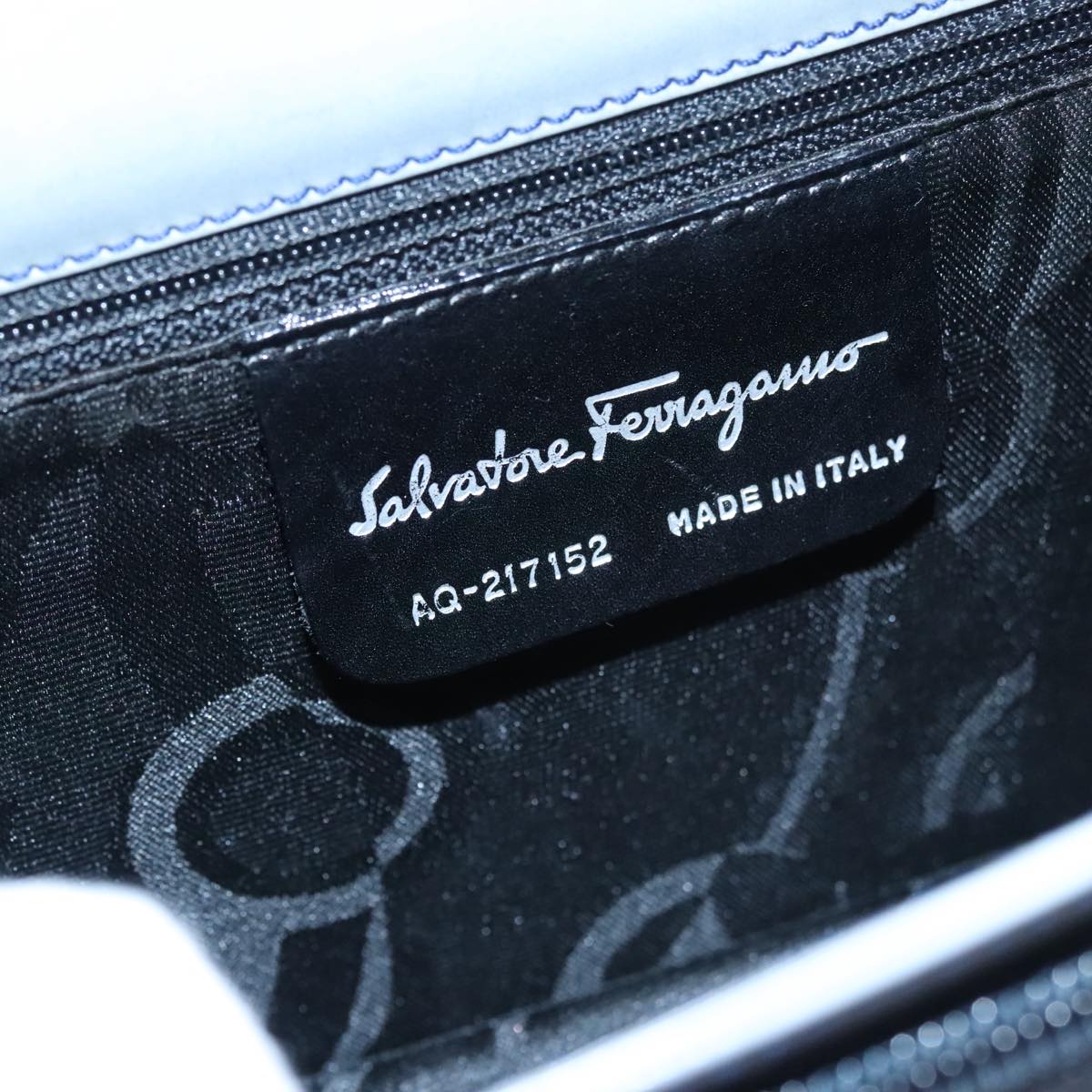 Salvatore Ferragamo Gancini Shoulder Bag Patent Leather Blue Silver Auth 103861