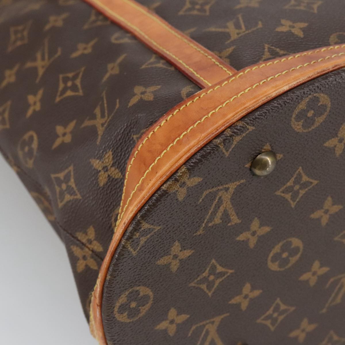 LOUIS VUITTON Monogram Bucket GM Shoulder Bag M42236 LV Auth 103881