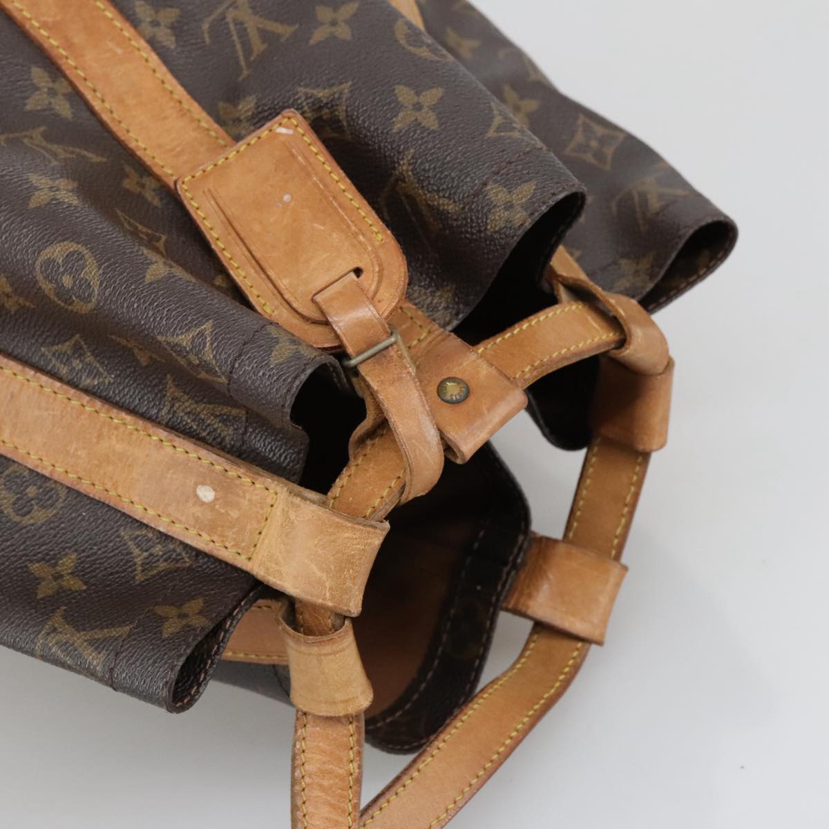 LOUIS VUITTON Monogram Randonnee GM Shoulder Bag M42244 LV Auth 103884