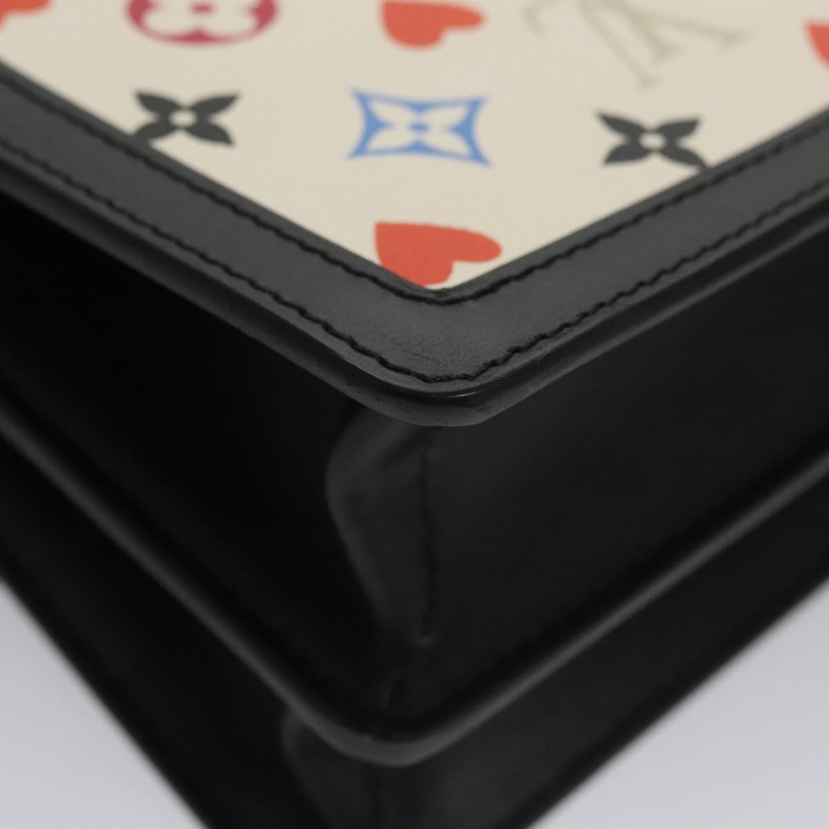 LOUIS VUITTON Game On 2021 Cruise Collection Dauphine MM M57463 Auth 104004SM