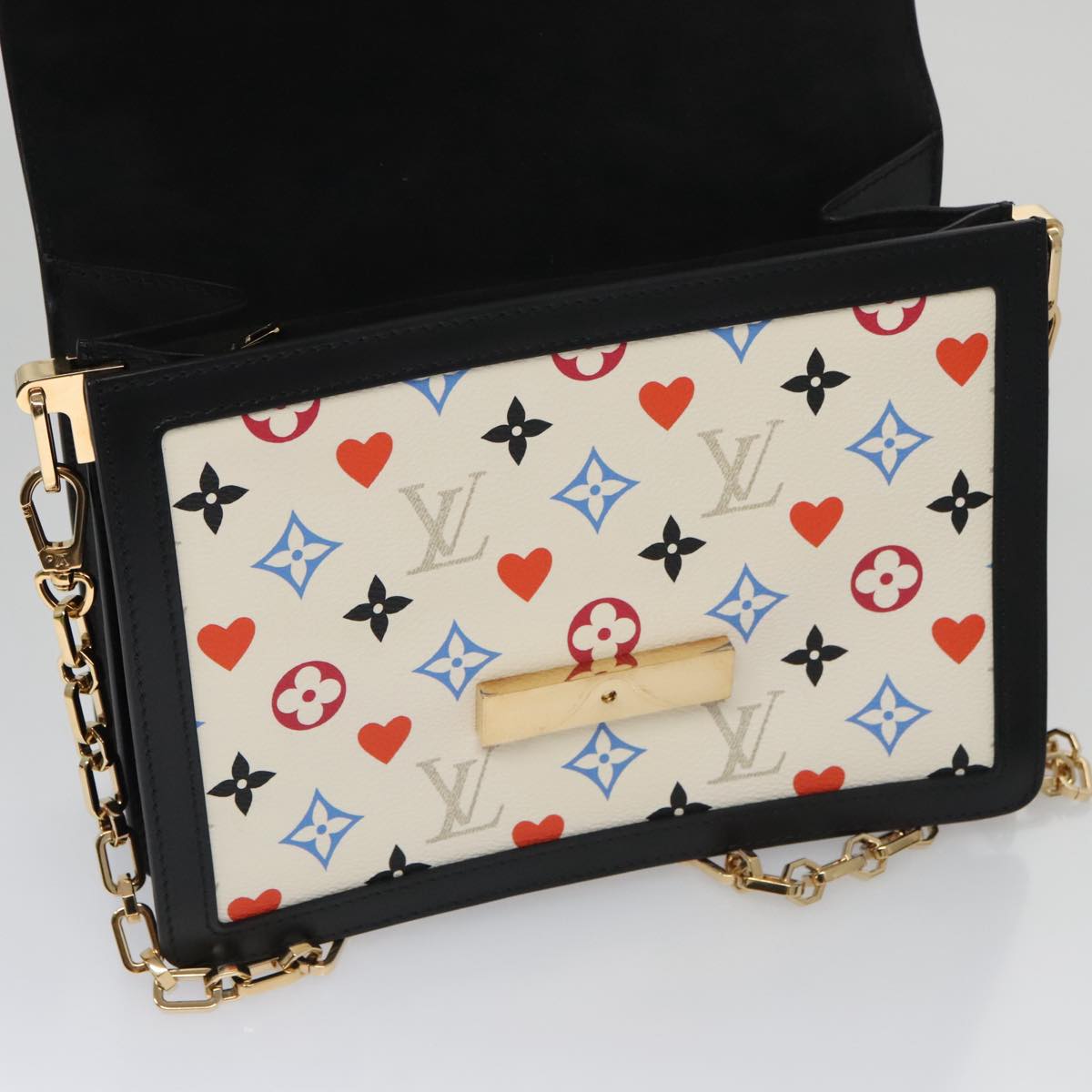 LOUIS VUITTON Game On 2021 Cruise Collection Dauphine MM M57463 Auth 104004SM