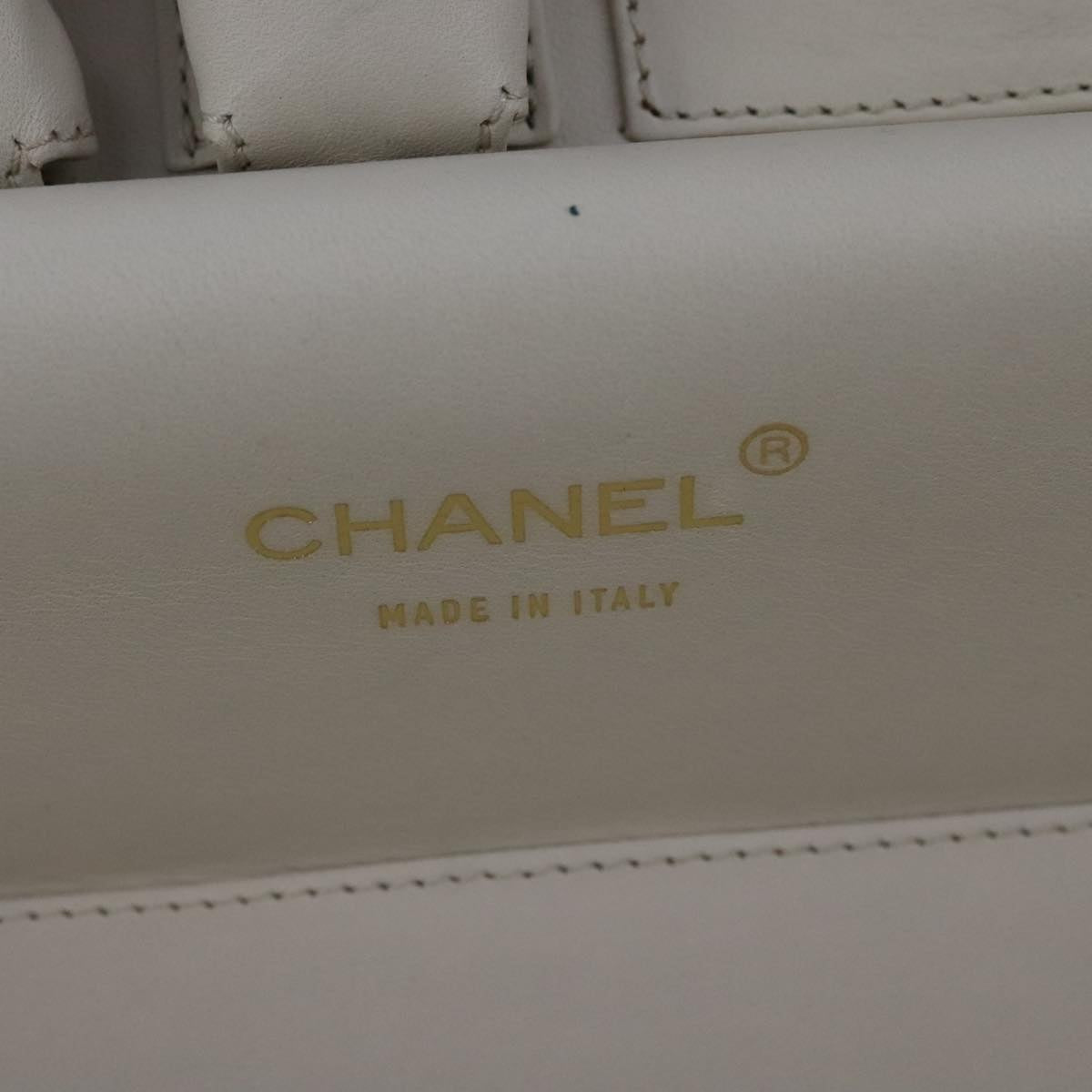 CHANEL Vanity Chain Wild Stitch Pouch Cotton White CC Auth 104339AV