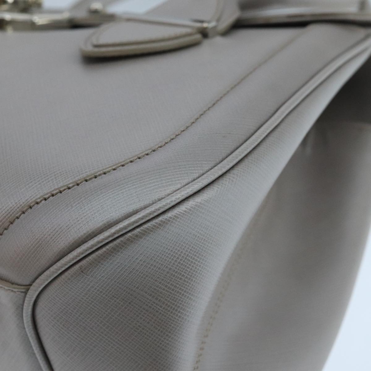Salvatore Ferragamo Gancini Hand Bag Leather Silver Auth 104358