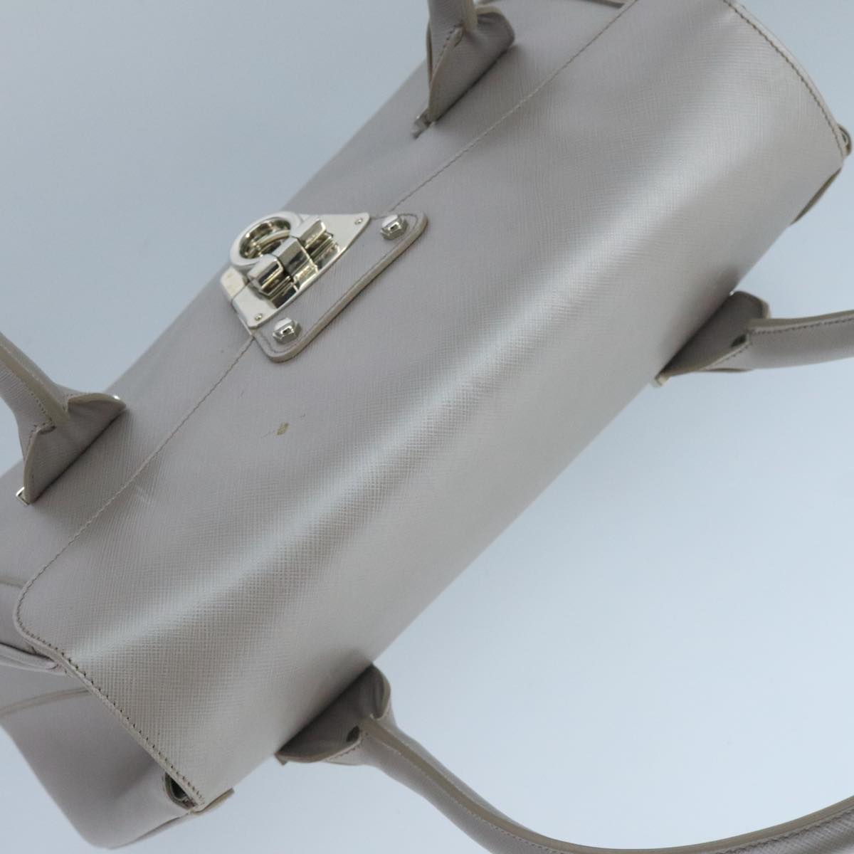 Salvatore Ferragamo Gancini Hand Bag Leather Silver Auth 104358