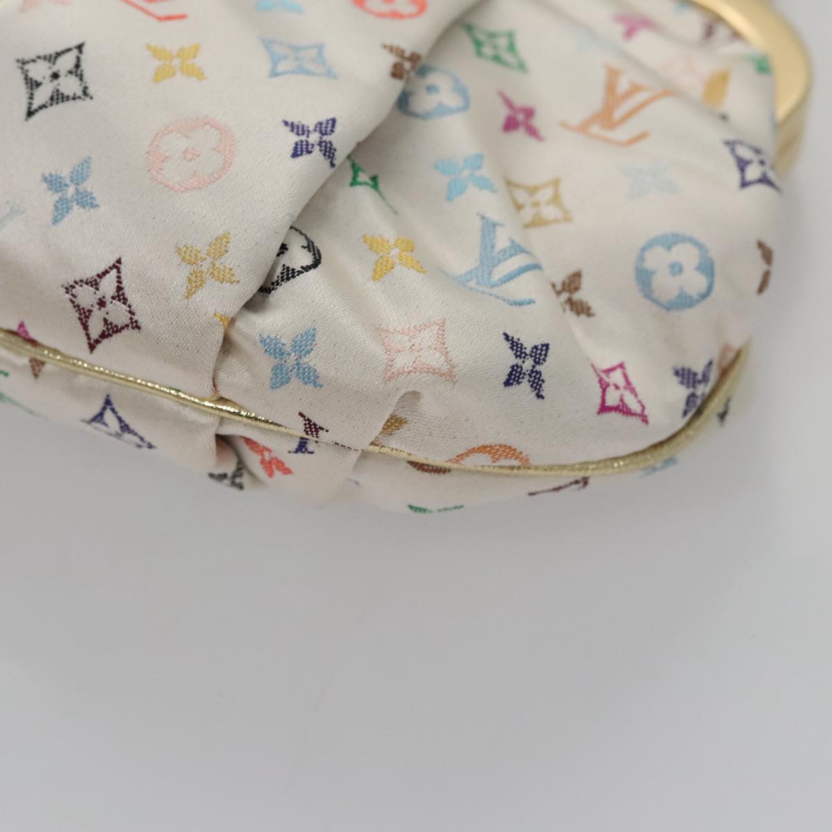 LOUIS VUITTON Multicolor Satin Omoniere Pouch White M92060 LV Auth 104388SV