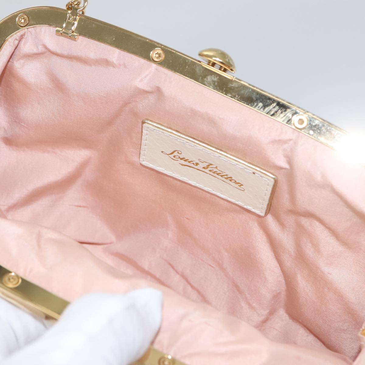 LOUIS VUITTON Multicolor Satin Omoniere Pouch White M92060 LV Auth 104388SV