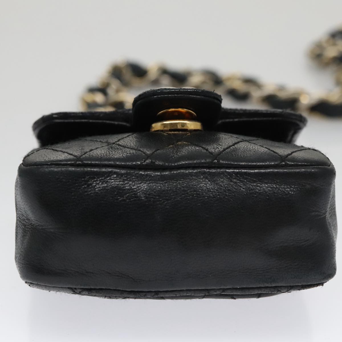 CHANEL Mini Mini Matelasse Chain Waist bag Lamb Skin Black Gold CC Auth 104616