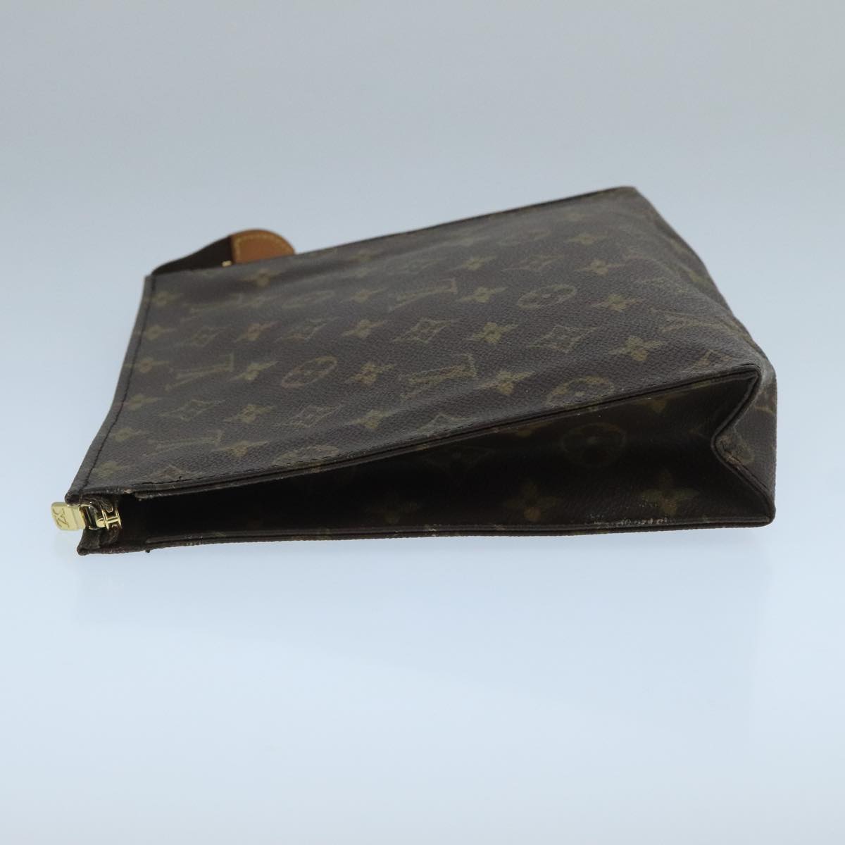 LOUIS VUITTON Monogram Poche Toilette 26 Pouch M47542 LV Auth 104638