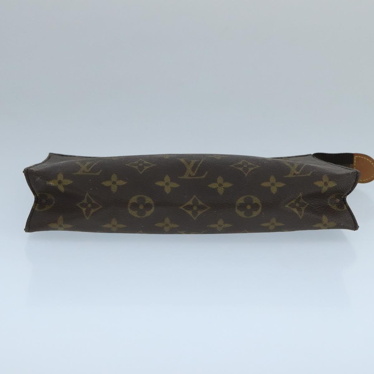 LOUIS VUITTON Monogram Poche Toilette 26 Pouch M47542 LV Auth 104638