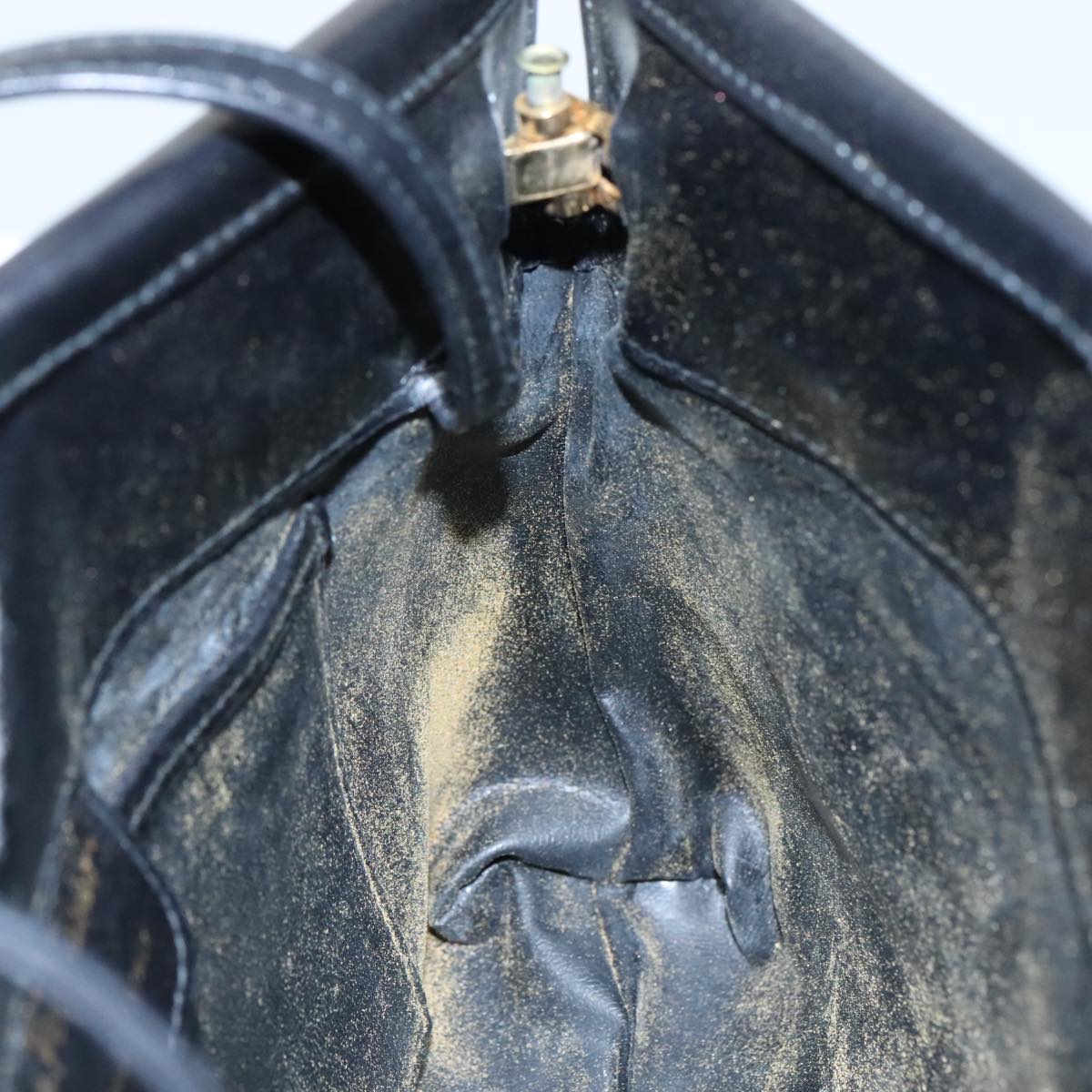 Salvatore Ferragamo Vala Shoulder Bag Leather Black Auth 104804