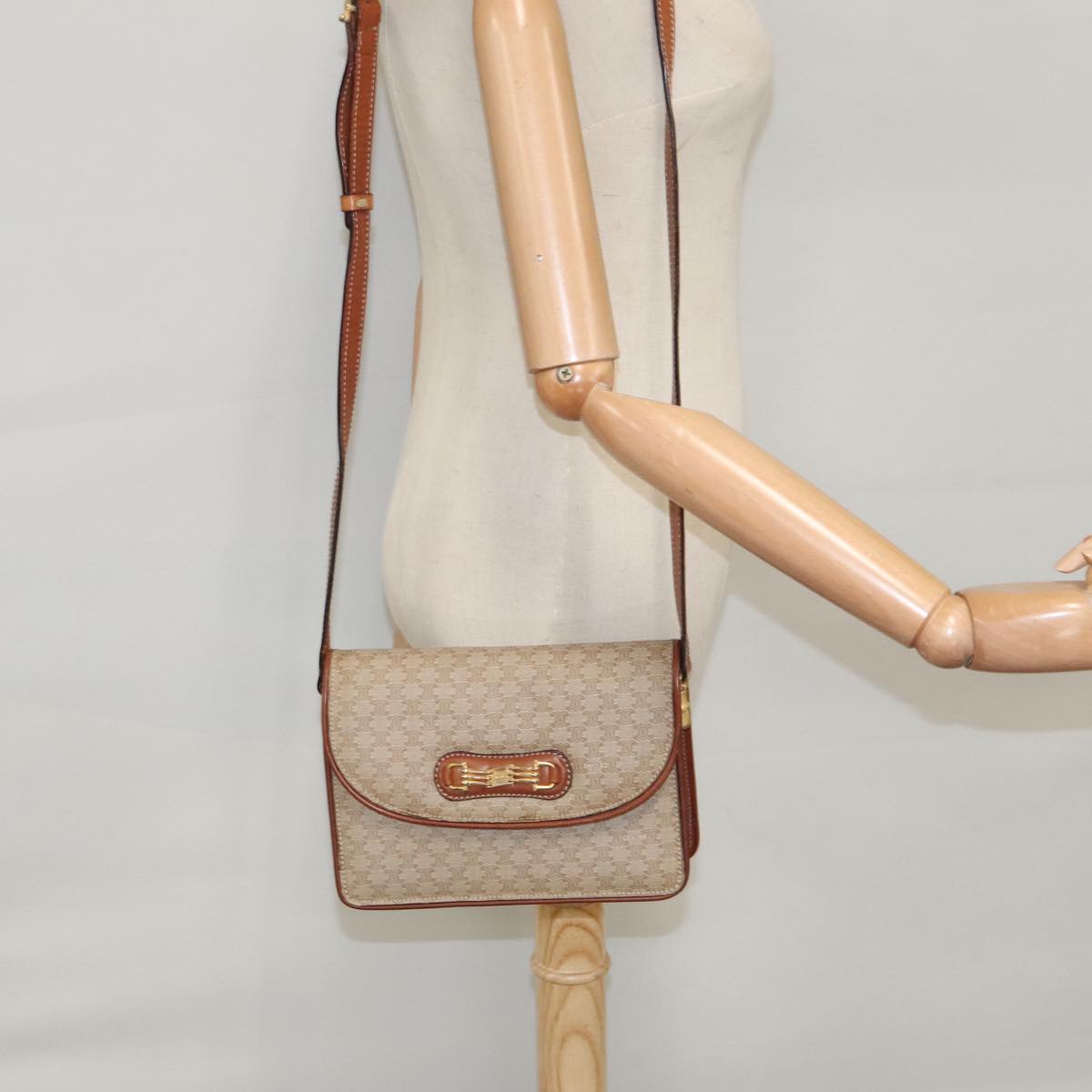 CELINE Macadam Canvas Shoulder Bag Beige Gold Auth 105220