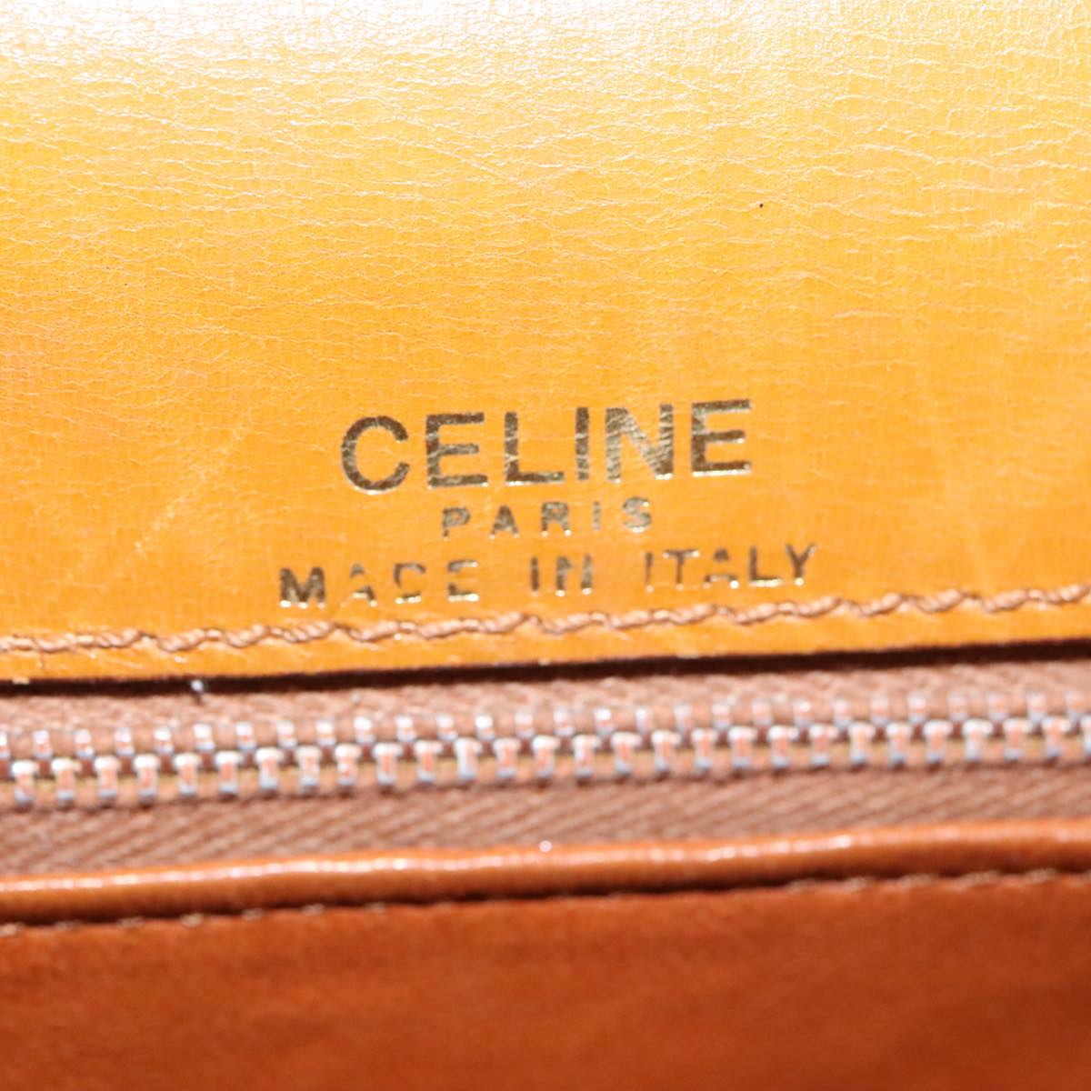 CELINE Horse Carriage Shoulder Bag Leather Brown Gold Auth 105223