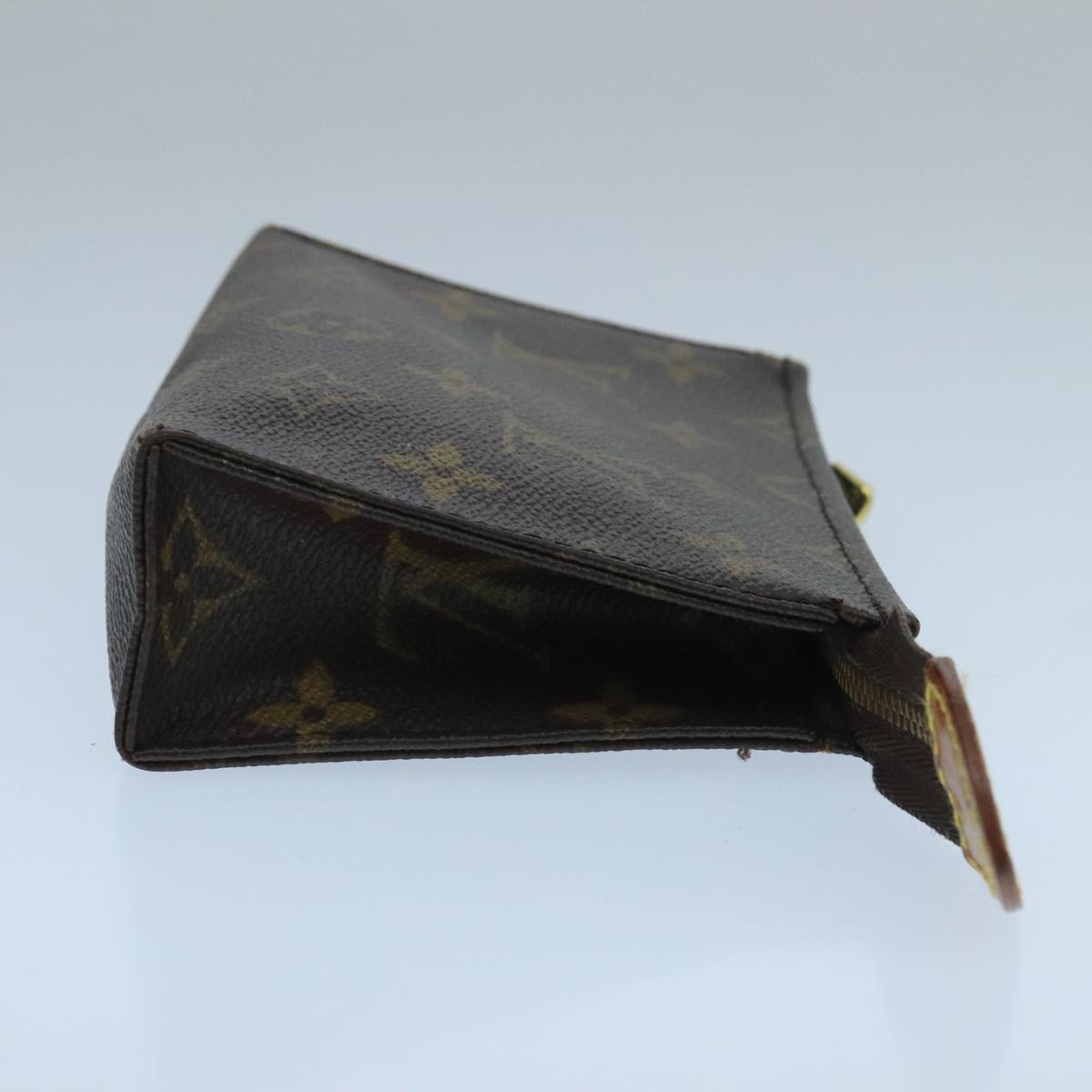 LOUIS VUITTON Monogram Poche Toilette 15 Pouch M47546 LV Auth 105340