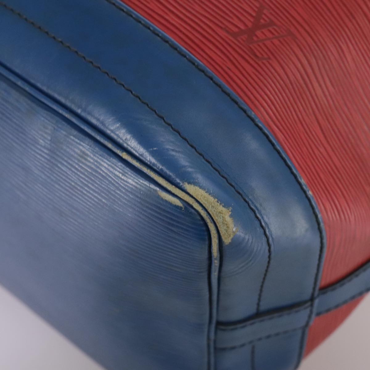 LOUIS VUITTON Epi Noe Shoulder Bag Bicolor Red Blue M44084 LV Auth 105416
