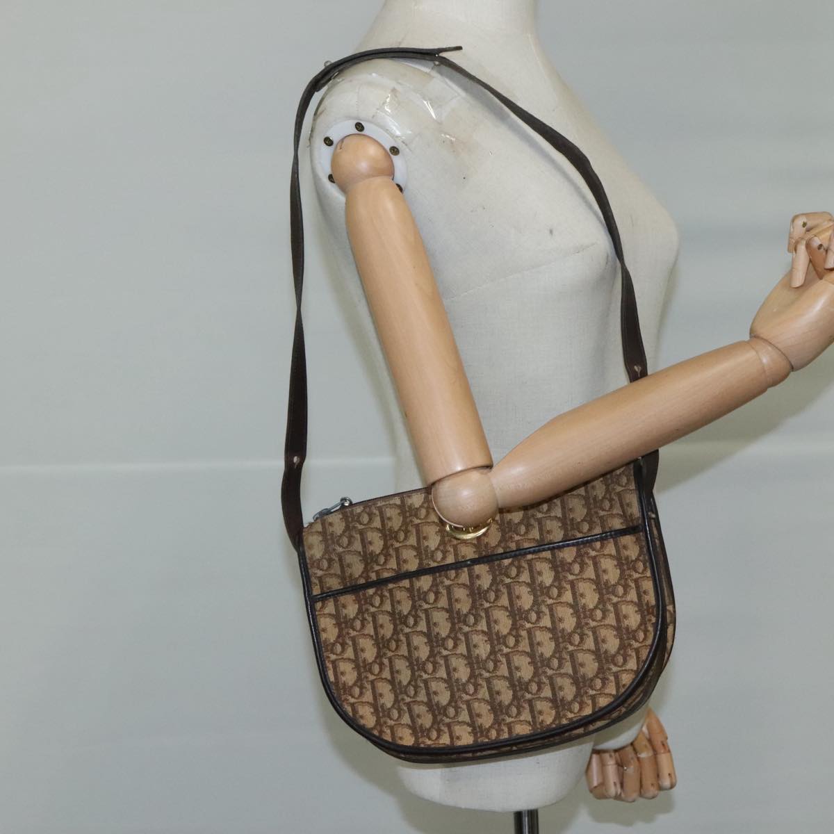 Christian Dior Trotter Canvas Shoulder Bag Brown Auth 105487