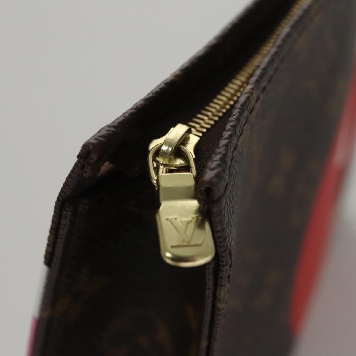 LOUIS VUITTON Monogram Game On Poche Toilette 26 Pouch M80282 LV Auth 105528S