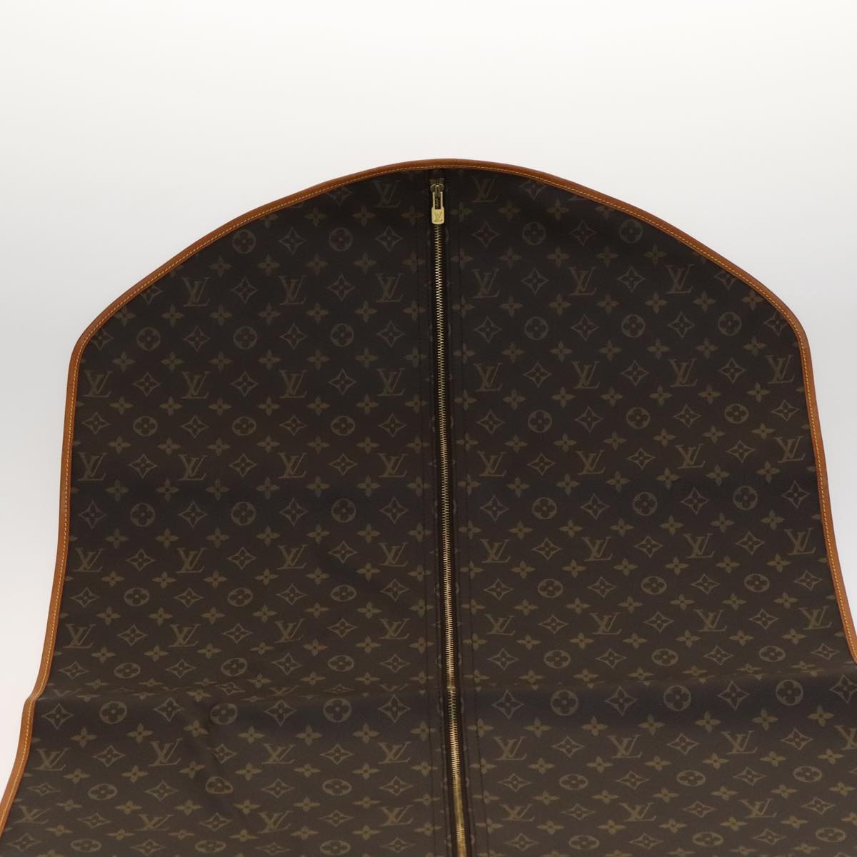 LOUIS VUITTON Monogram Garment Cover LV Auth 105551