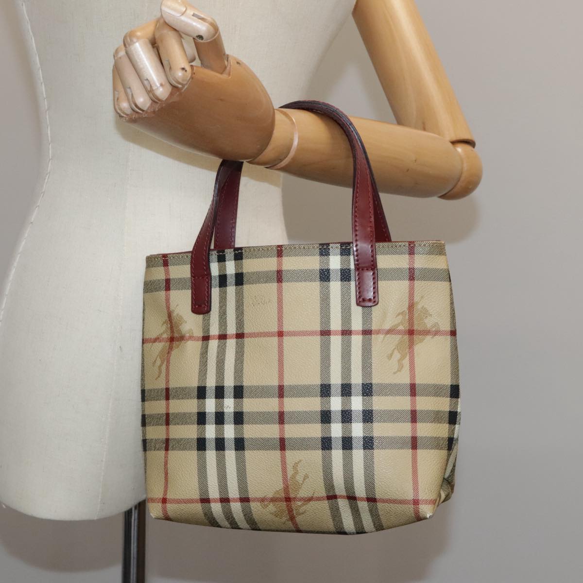 BURBERRY Nova Check Hand Bag PVC Leather Beige Auth 105625