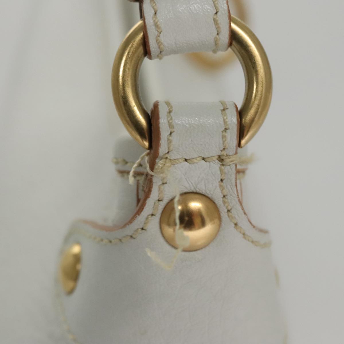 Salvatore Ferragamo Shoulder Bag Leather White Auth 105780V