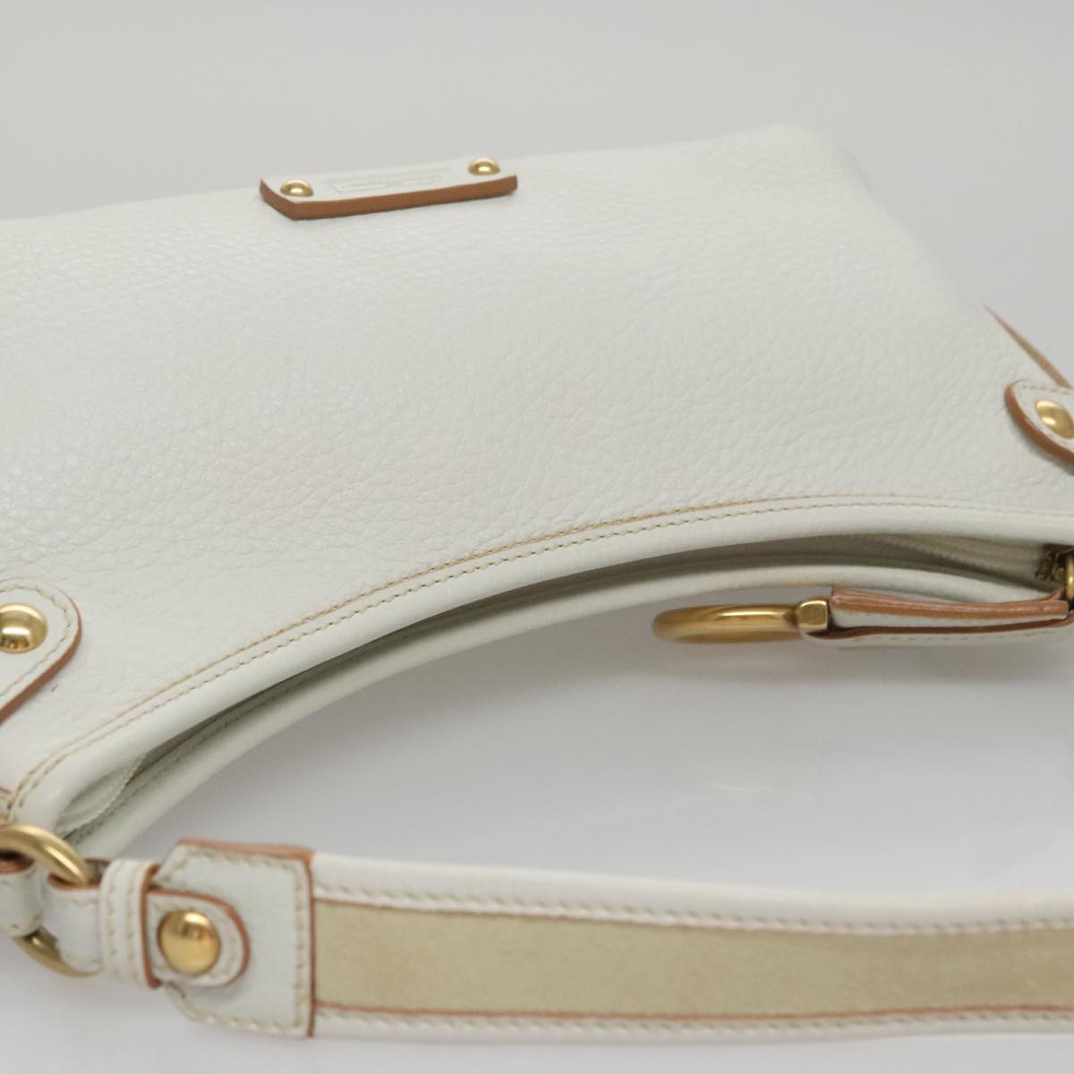 Salvatore Ferragamo Shoulder Bag Leather White Auth 105780V