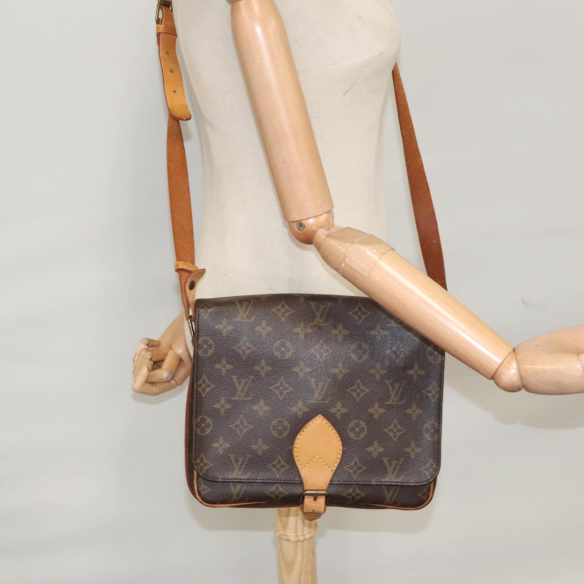 LOUIS VUITTON Monogram Cartouchiere GM Shoulder Bag M51252 LV Auth 105789