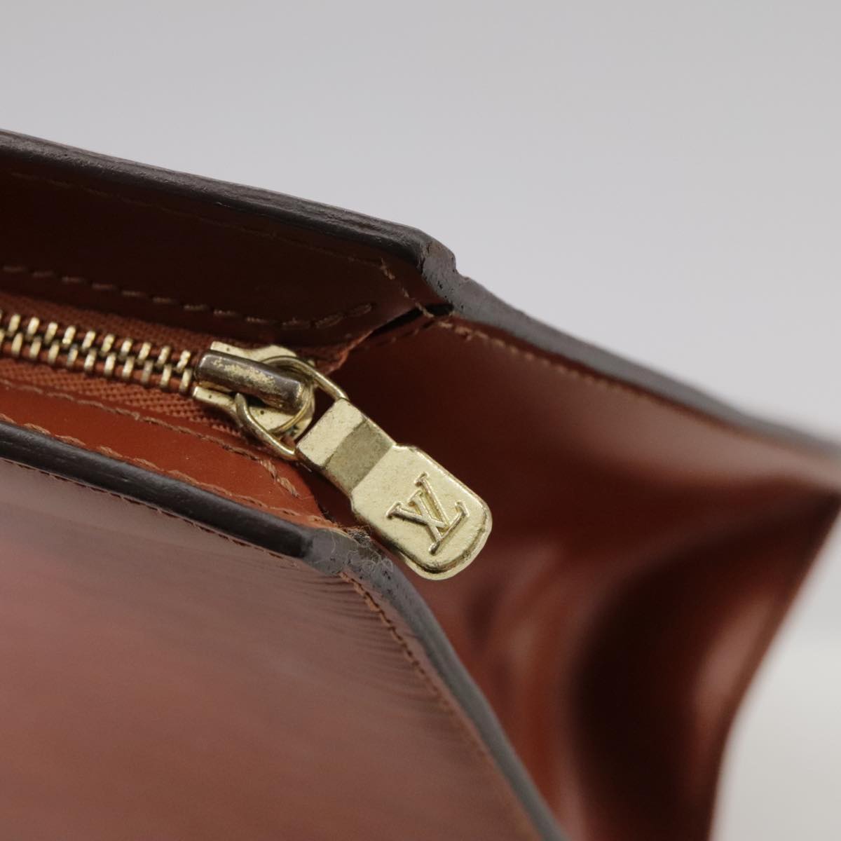 LOUIS VUITTON Epi Trousse Crete Pouch Brown M48403 LV Auth 105806