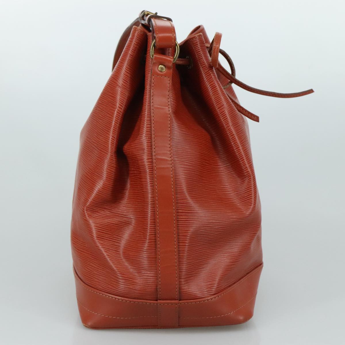 LOUIS VUITTON Epi Noe Shoulder Bag Brown M44028 LV Auth 105871
