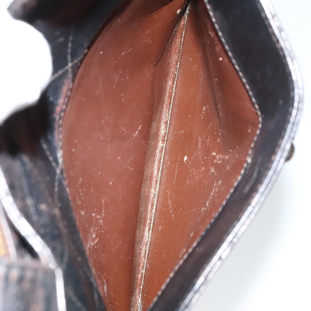 CHANEL Matelasse Shoulder Bag Leather Black CC Auth 105958