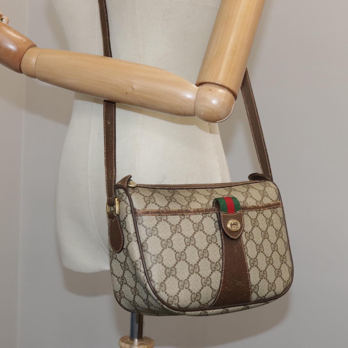 GUCCI GG Supreme Web Sherry Line Shoulder Bag PVC Beige 89 02 032 Auth 106357