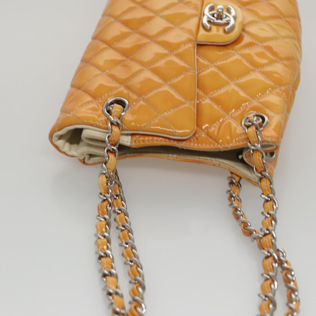 CHANEL Matelasse Chain Shoulder Bag Enamel Yellow CC Auth 106418