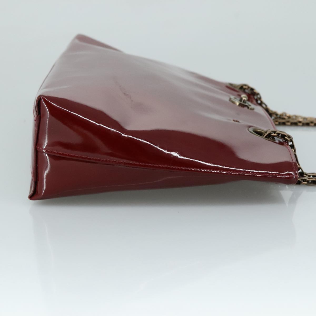 CHANEL Chain Shoulder Bag Patent leather Red CC Auth 106421