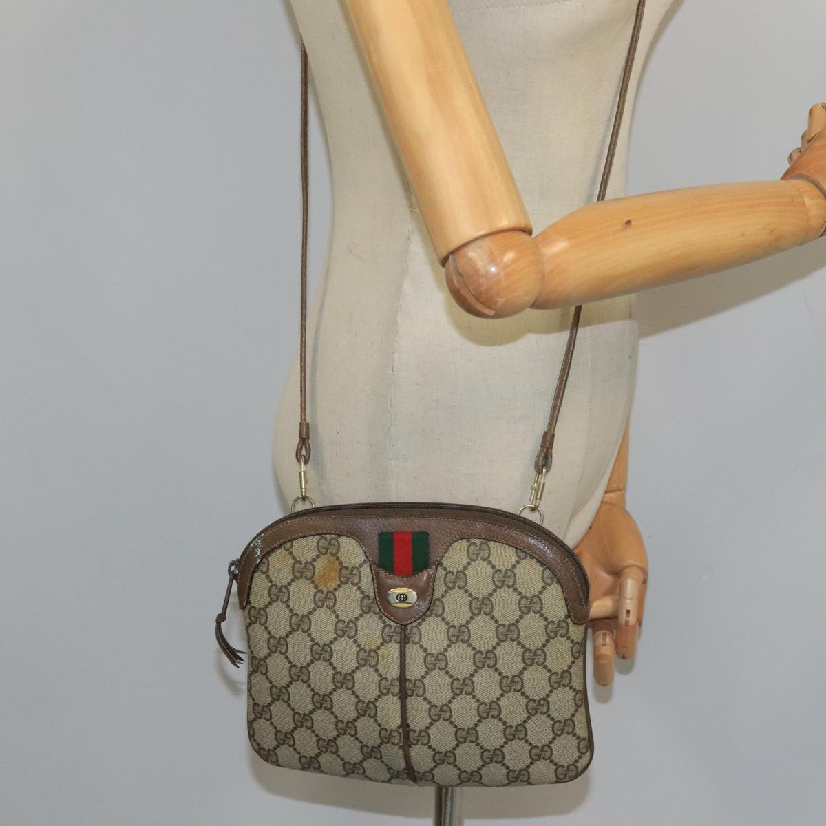 GUCCI GG Supreme Web Sherry Line Shoulder Bag Beige 904 02 047 Auth 106473