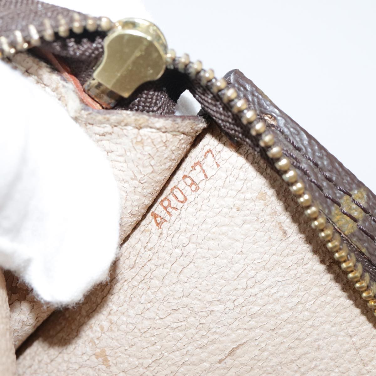 LOUIS VUITTON Monogram Bucket PM Accessory Pouch LV Auth 106687