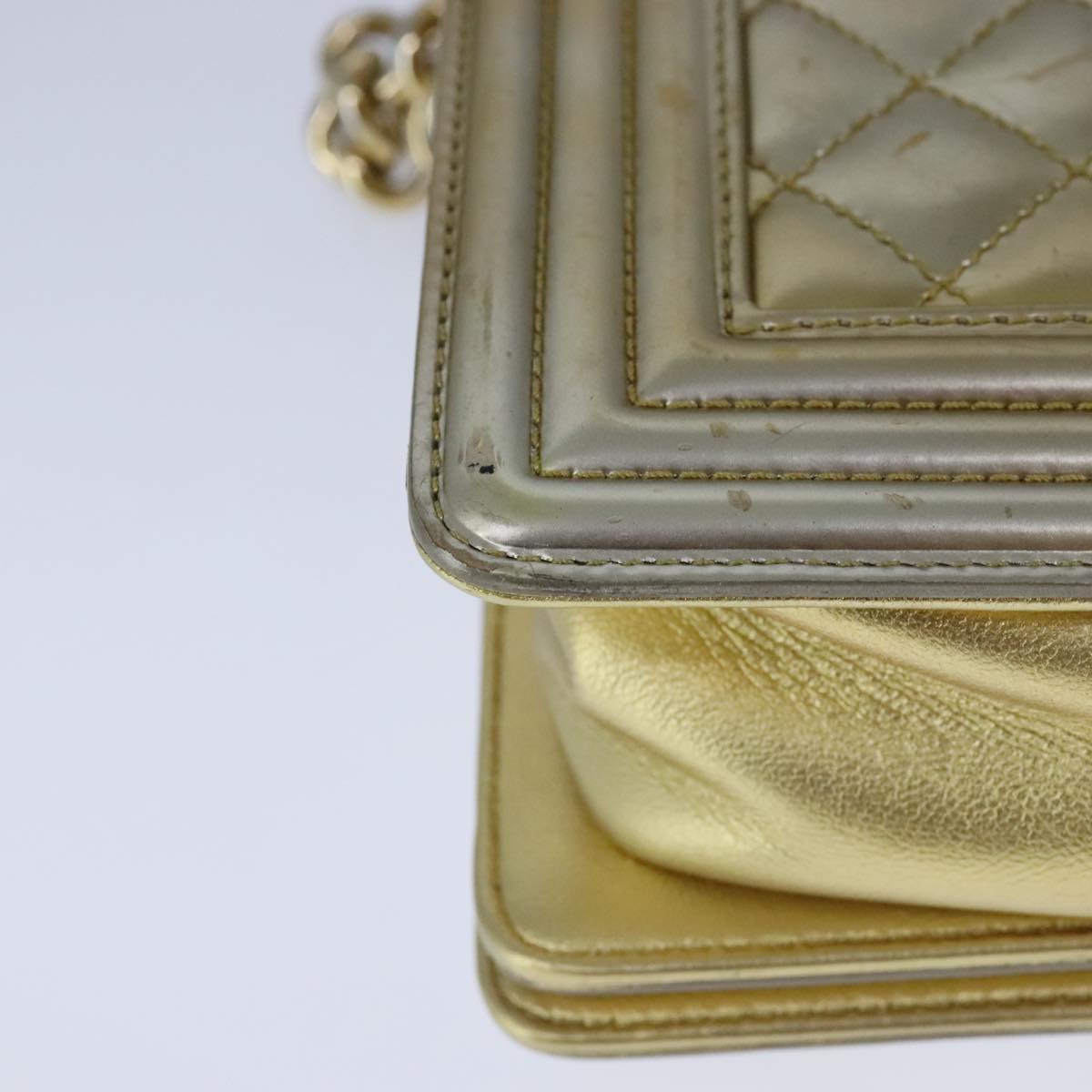 CHANEL Matelasse Chain Boy Chanel Shoulder Bag Patent Gold CC Auth 106721A