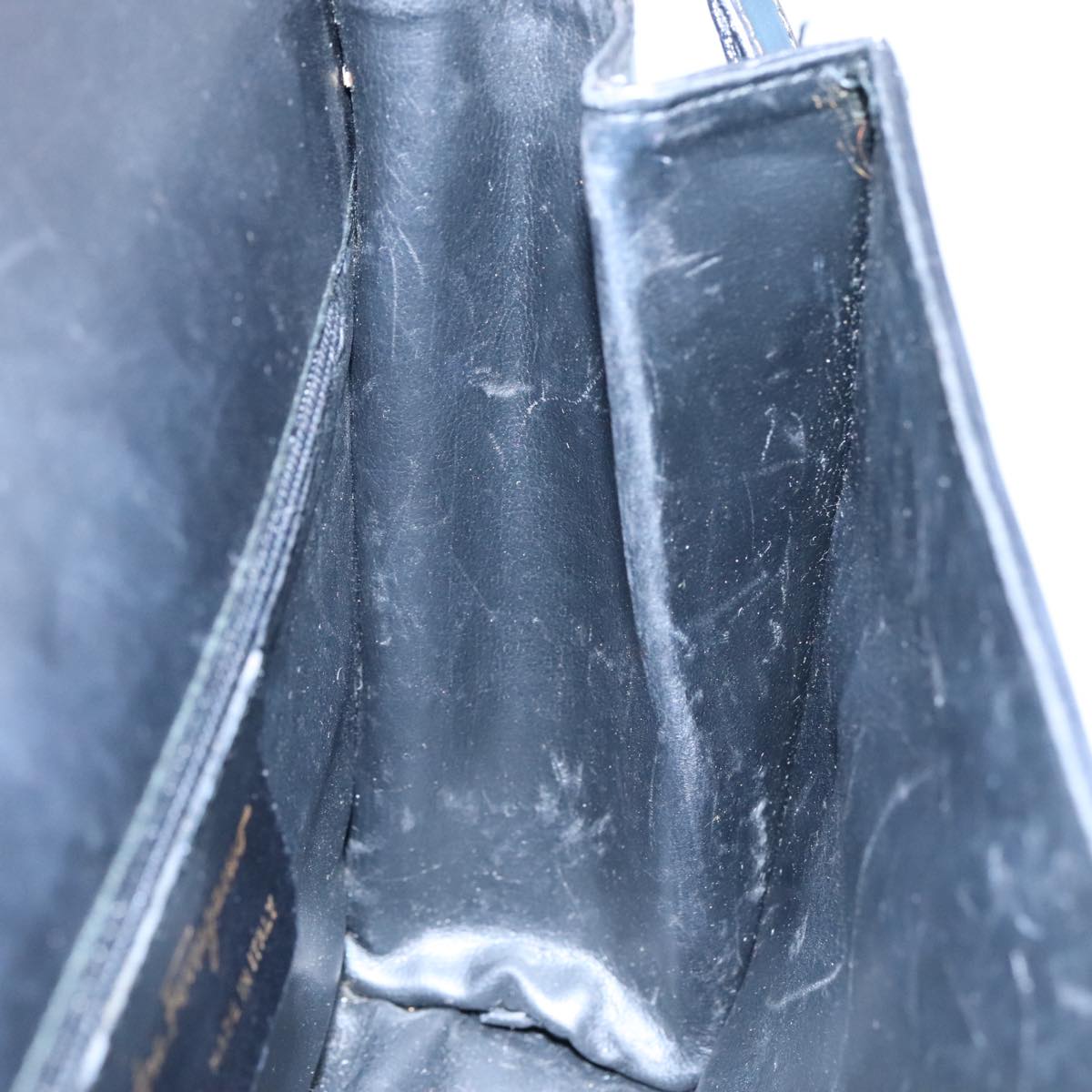 Salvatore Ferragamo Gancini Shoulder Bag Leather Black Auth 106734