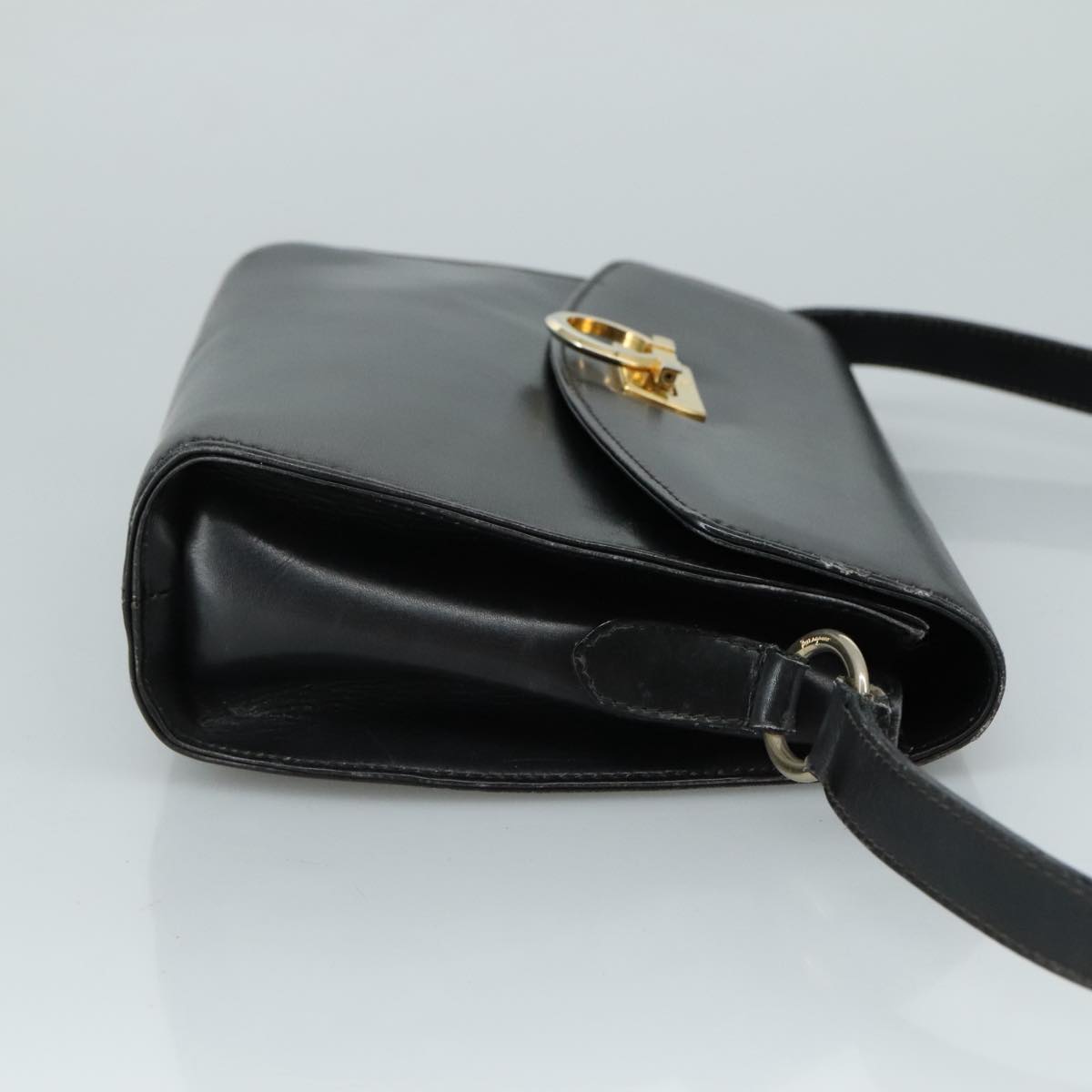 Salvatore Ferragamo Gancini Shoulder Bag Leather Black Auth 106734